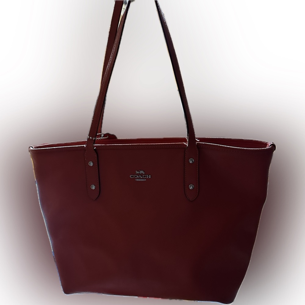Coach Orange Leather Purse with Zipper